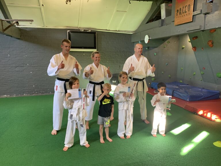Little Vipers White Red Stripe Grading